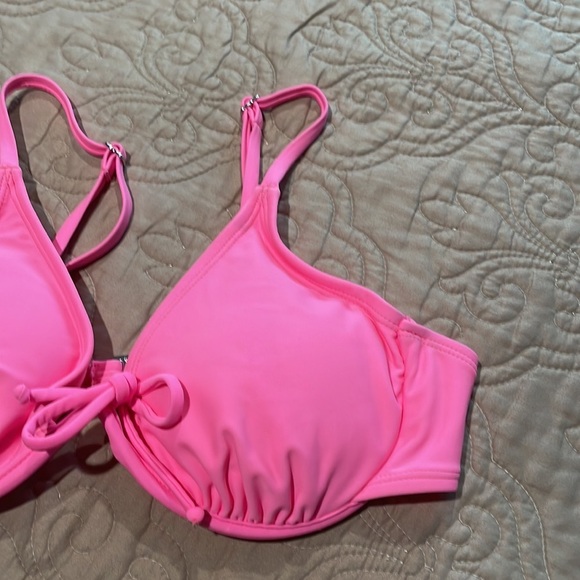 Cute Bikini Top - Picture 2 of 7